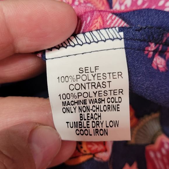 Blue Floral tank top with cut outs, NWOT - Picture 7 of 7